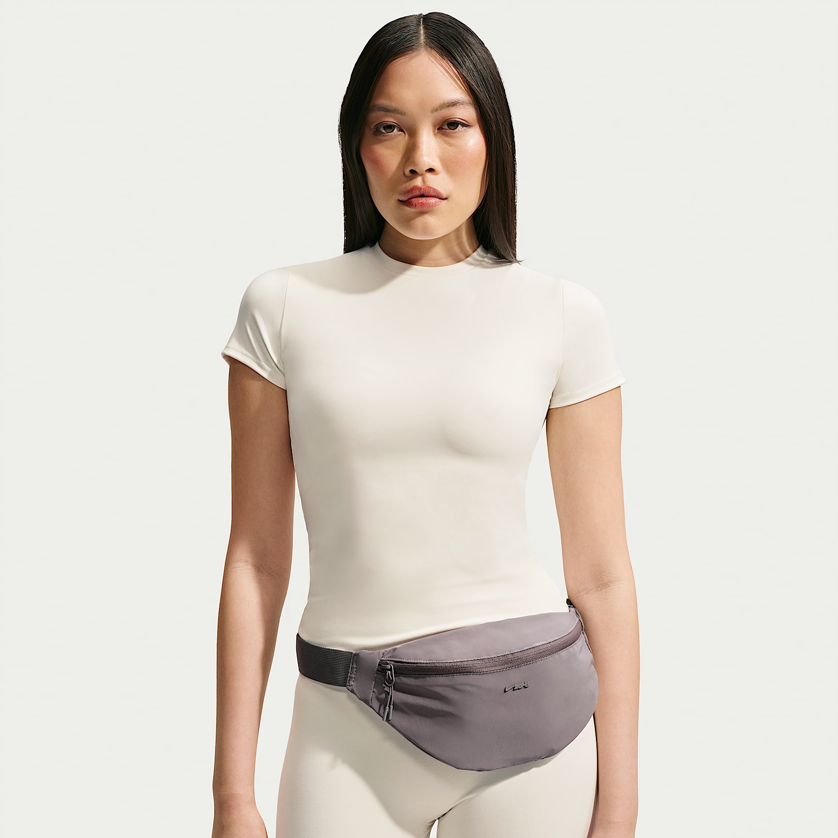 NikeSKIMS Women's Fannypack. Nike.com